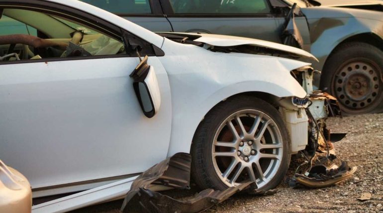 How to Junk a Car in Tennessee
